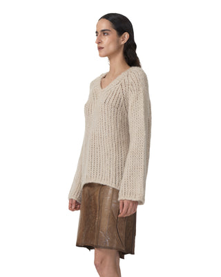 V-Neck - Soft beige V-Neck - Soft beige