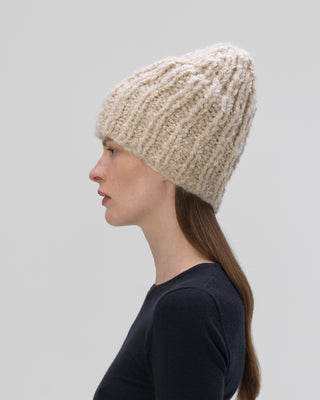 Bouclé Cashmere Beanie - Soft Beige