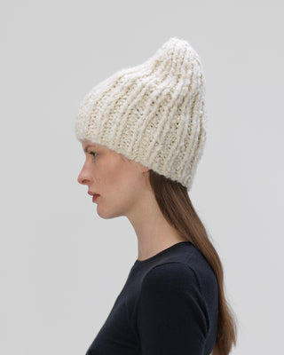 Ella Silla 100 Prozent Kaschmir Bouclé Mütze Damen, ecru, weich, elegant 