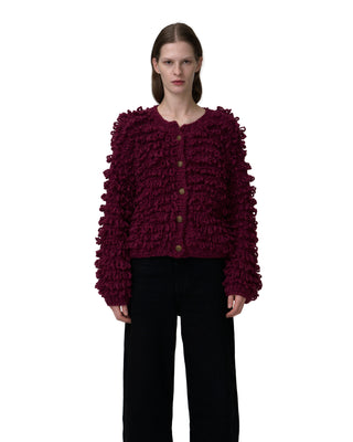 Frontansicht Ella Silla exclusive Kaschmirjacke mit Fransen in der Farbe bordeaux rot